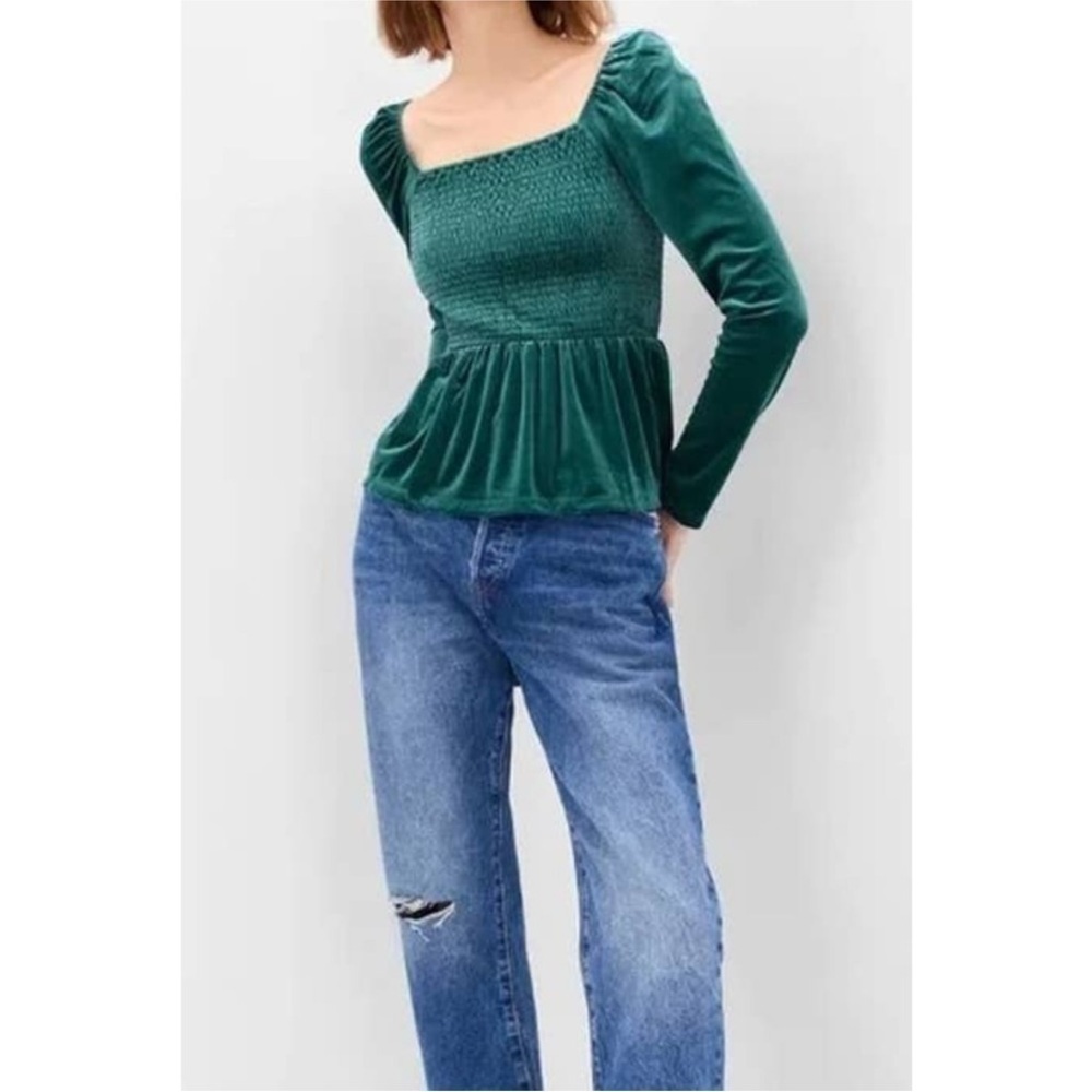 GAP Velvet Ruched Top - Picture 1 of 10